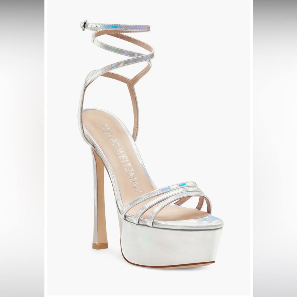 Stuart Weitzman woman’s sandals
